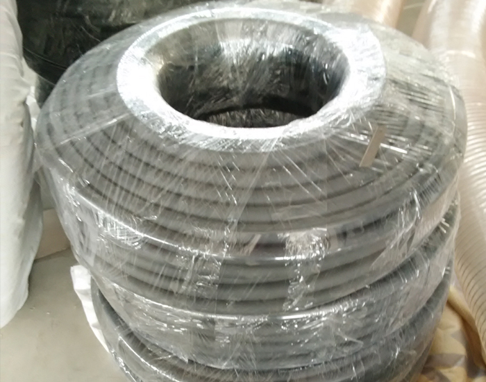 聚氨酯（tpu）钢丝增强螺旋管（食品级）